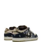 Travis Scott x Dunk Low Premium QS SB 'Cactus Jack' - Image 4